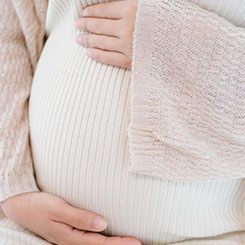 目前最新修订🇸🇬🕙的《租赁行业管🅿🚐理规范》明🦏确，严禁以租赁名🚀义经营非🎲